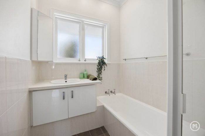 5 Klenk Rd Attadale WA 6156, Australia
