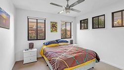 2/4 Stephanie Cl Mudjimba QLD 4564, Australia