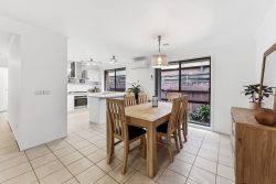 23 Sir Thomas Dr Pakenham VIC 3810, Australia
