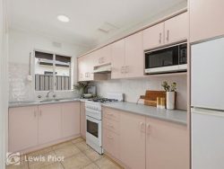 Unit 2/2 Sunnyside Grove Semaphore Park SA 5019, Australia
