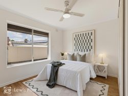 Unit 2/2 Sunnyside Grove Semaphore Park SA 5019, Australia