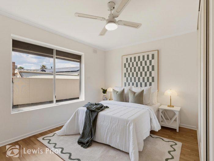 Unit 2/2 Sunnyside Grove Semaphore Park SA 5019, Australia