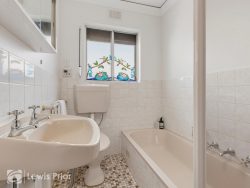 Unit 2/2 Sunnyside Grove Semaphore Park SA 5019, Australia