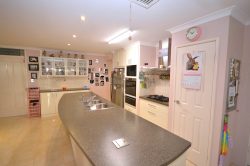 7 Teesdale Way Baldivis WA 6171, Australia