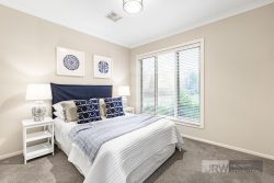 2 Tiernan St Glen Waverley VIC 3150, Australia