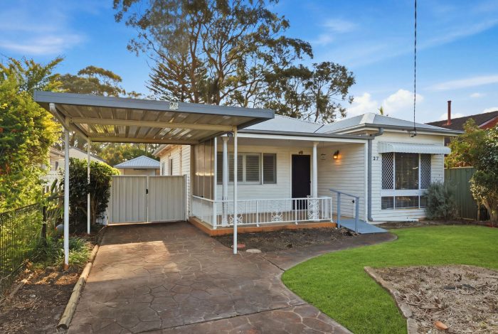 27 Trafalgar Ave Woy Woy NSW 2256, Australia