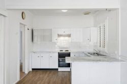 27 Trafalgar Ave Woy Woy NSW 2256, Australia