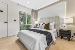 1/577 Waverley Rd Glen Waverley VIC 3150, Australia